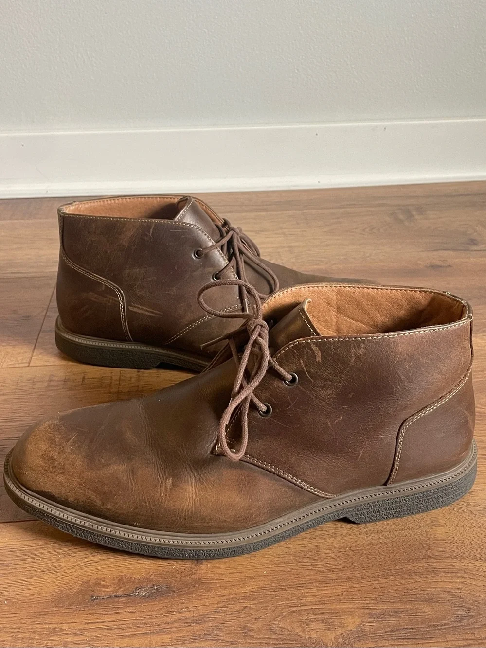 Bass & Co Bass Men’s Radley Chukka Brown Leather Boots Size 11 W